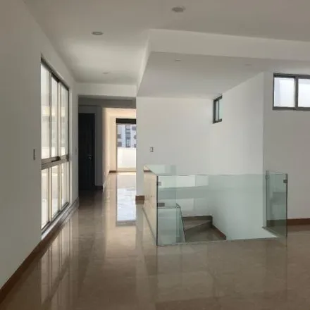 Buy this 4 bed apartment on Oxxo in Rafaél Alducín, Colonia Insurgentes San Borja