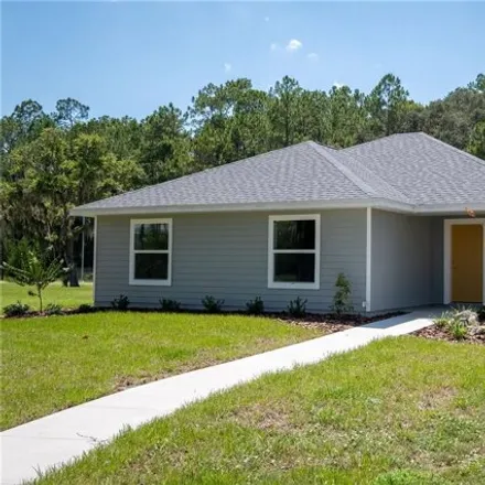 Buy this 3 bed house on 816 Se 16th Dr in Gainesville, Florida