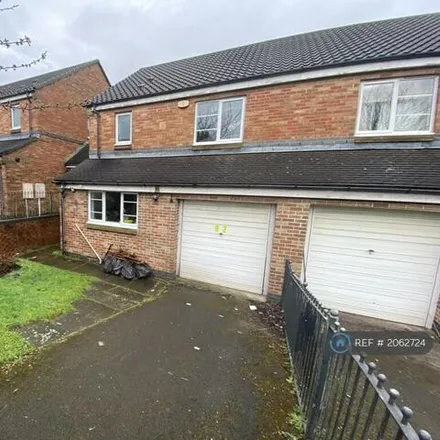 Image 1 - Village Heights, Gateshead, NE8 1PW, United Kingdom - Duplex for rent