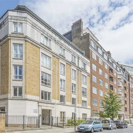 Rent this 3 bed apartment on 13-24 Gloucester Terrace in London, W2 3DQ