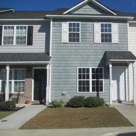 Rent this 2 bed townhouse on 106 Bridgewood Drive in Jacksonville, NC 28546