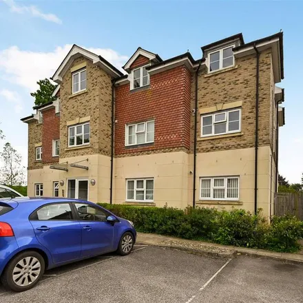 Rent this 1 bed apartment on West View Gardens in Yapton, BN18 0JS