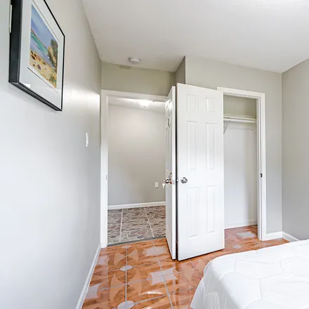 Rent this 2 bed room on Houston