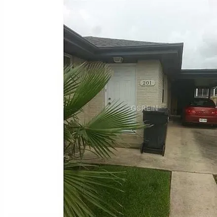 Rent this 2 bed house on 201 16th Street in Lakeview, New Orleans
