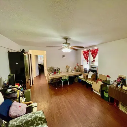 Buy this 1 bed condo on 153-11 41st Avenue in New York, NY 11354