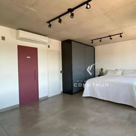 Buy this 1 bed apartment on Rua Doutor Liraucio Gomes in Cambuí, Campinas - SP