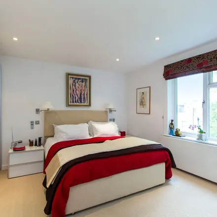 Rent this 2 bed apartment on 37 Marlborough Place in London, NW8 0PX