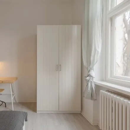 Rent this 2 bed room on Grünberger Straße 3 in 10243 Berlin, Germany