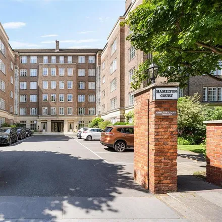 Rent this 3 bed apartment on Hamilton Court in 149 Maida Vale, London