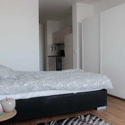 Rent this 1 bed apartment on Allee der Kosmonauten/Rhinstraße in Allee der Kosmonauten, 10315 Berlin