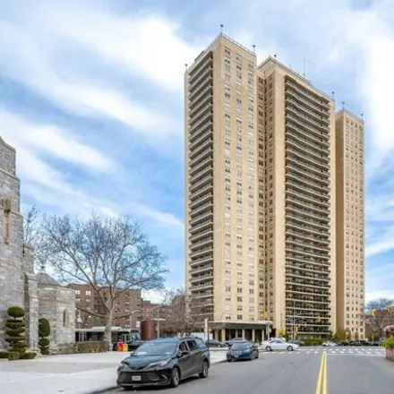 Buy this studio apartment on 110-22 72nd Road in New York, NY 11375