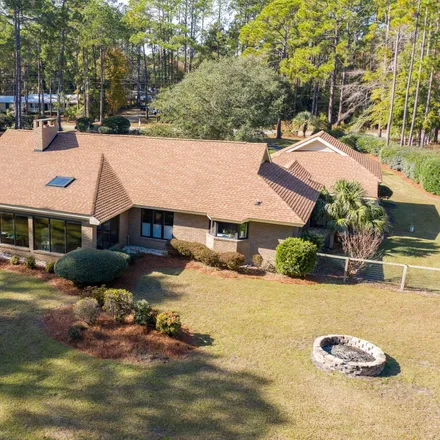 Image 2 - 40 Thomas Sumter Street, Royal Pines Country Club Estates, Beaufort County, SC 29907, USA - House for sale