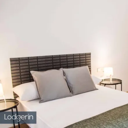 Rent this studio room on Carrer del General San Martín in 1, 46004 Valencia