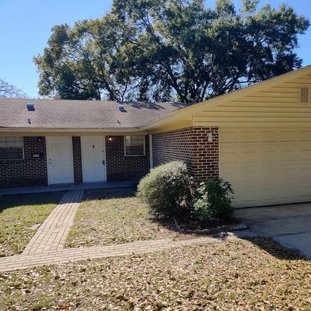 Rent this 2 bed duplex on E Church Ave in Longwood, FL