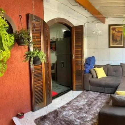 Buy this 2 bed house on Rua Carlos Drummond de Andrade in Planalto, São Bernardo do Campo - SP