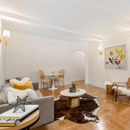 Image 2 - 107 West 86th Street, New York, NY 10024, USA - Apartment for sale