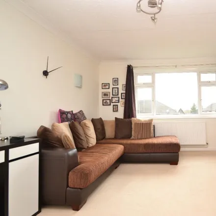 Rent this 1 bed apartment on Princes Court in 1-4, 7-12 Scott Hall Road