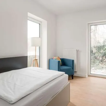 Rent this 2 bed apartment on Heimfelder Straße 33 in 21075 Hamburg, Germany