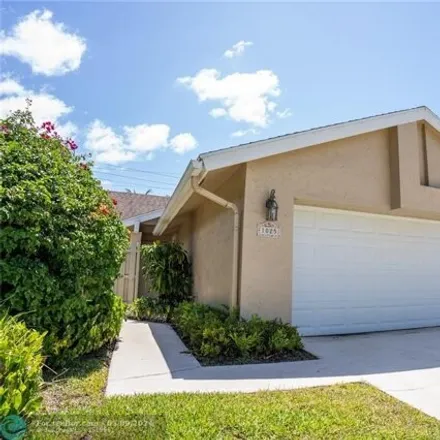 Image 1 - 1025 Nw 18th Ave, Delray Beach, Florida, 33445 - House for sale
