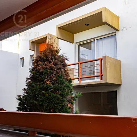 Buy this studio house on Calle Jardín Escocés 117 in Colinas Del Gran Jardin, 37134 León