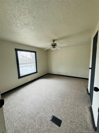 Image 7 - 3879 Pine St, Madill, Oklahoma, 73446 - Apartment for sale