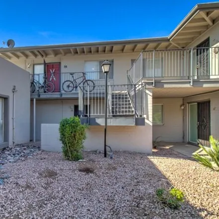 Image 2 - 4075 East Calle Redonda, Phoenix, AZ 85018, USA - Apartment for sale
