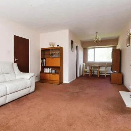 Image 3 - Ongar Road, Brentwood, CM15 9DH, United Kingdom - Apartment for sale
