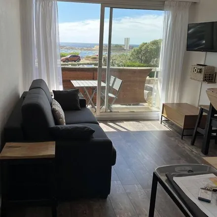 Rent this 1 bed apartment on 56270 Plœmeur