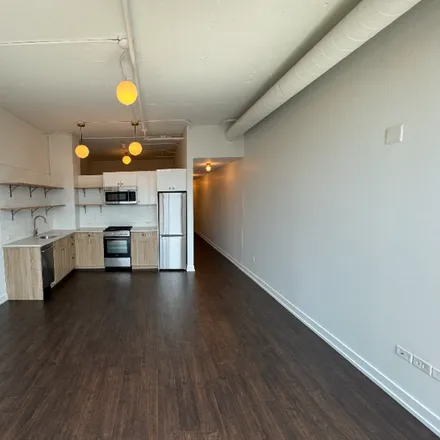 Image 2 - 5060 N Broadway - Condo for rent