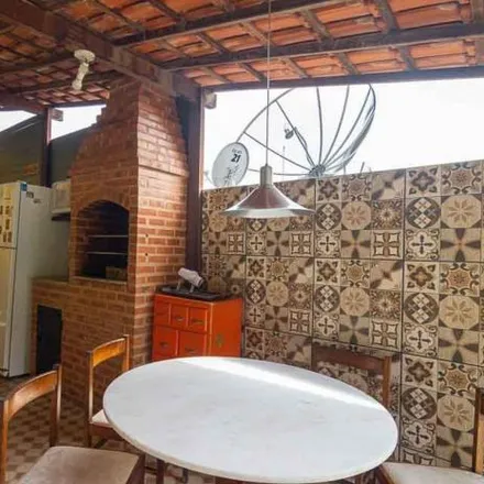 Buy this 4 bed apartment on Rua Adelino Martins in São Lourenço, Niterói - RJ