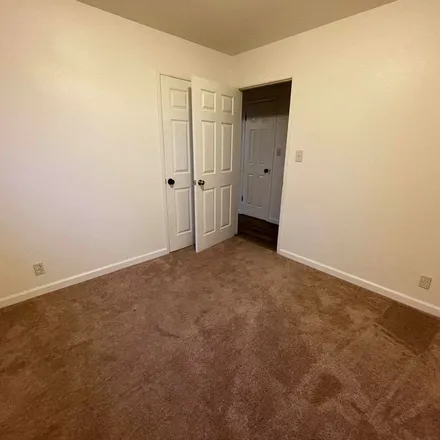 Image 7 - 2842 Pickford Way, Fairview, Alameda County, CA 94541, USA - Apartment for rent