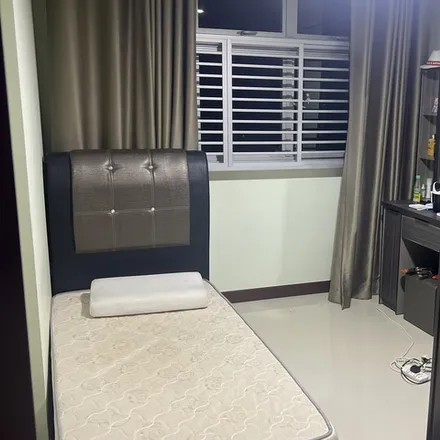 Rent this 1 bed room on Khatib in 512A Yishun Avenue 1, Singapore 761511