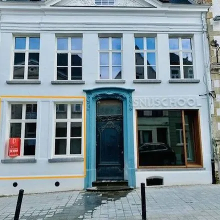 Rent this 1 bed apartment on Einestraat 15 in 9700 Oudenaarde, Belgium