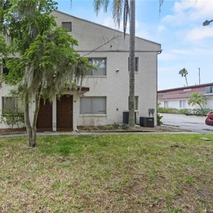 Buy this 2 bed condo on 695 Pavare Court in Polk County, FL 33884