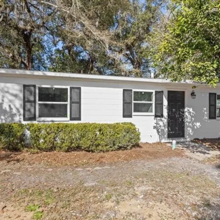 Buy this 3 bed house on 2906 Oakwood Drive in Tallahassee, FL 32304