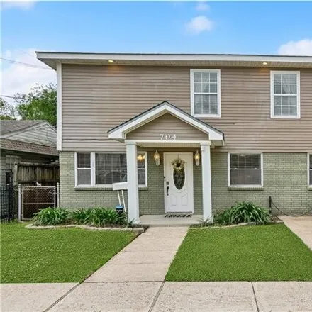 Buy this 5 bed house on 704 Carnation Avenue in Harahan Junction, Metairie