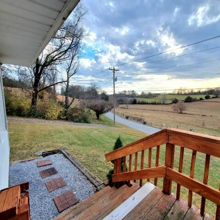 Image 4 - Old Asheville Highway, Leming Subdivision, Greeneville, TN 37743, USA - House for sale