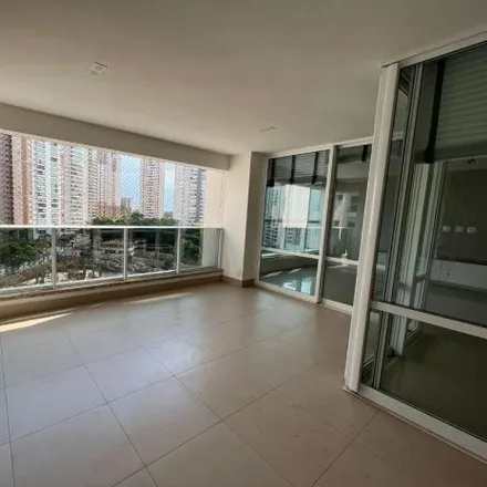 Rent this 3 bed apartment on Rua Eurico Hummig 405 in Palhano, Londrina - PR