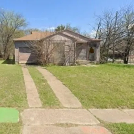 Buy this 2 bed house on 3138 Maryland Avenue in Dallas, TX 75216