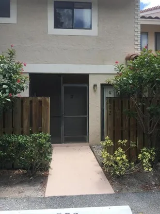 Rent this 3 bed house on 7762 Lago del Mar Drive in Palm Beach County, FL 33433