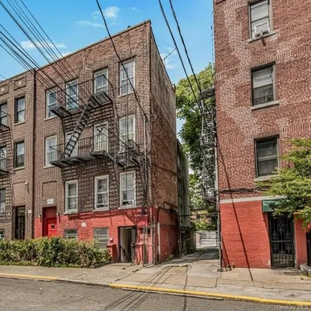 Buy this 13 bed house on Church of the Good Shepherd in Matilda Avenue, New York