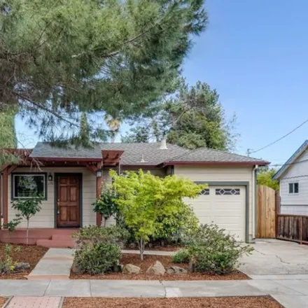 Buy this 2 bed house on 270 Chestnut Avenue in Palo Alto, CA 94306