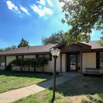 Buy this 4 bed house on 112 Chelsea Avenue in Dumas, TX 79029