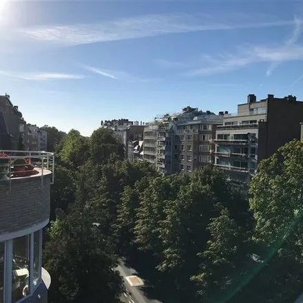 Rent this 2 bed apartment on Avenue Winston Churchill - Winston Churchilllaan 221 in 1180 Uccle - Ukkel, Belgium