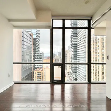 Image 3 - Murano South, St. Vincent Lane, Old Toronto, ON M5S 3M4, Canada - Apartment for rent
