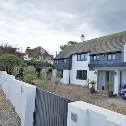 Buy this 5 bed house on Top Galliant in Second Avenue, Thanet