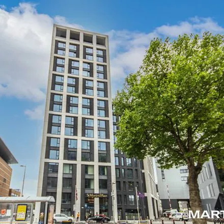 Rent this 2 bed apartment on Broad Street in Park Central, B15 1EB