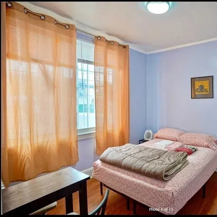 Image 4 - 23-17 37th Avenue, New York, NY 11106, USA - Townhouse for sale