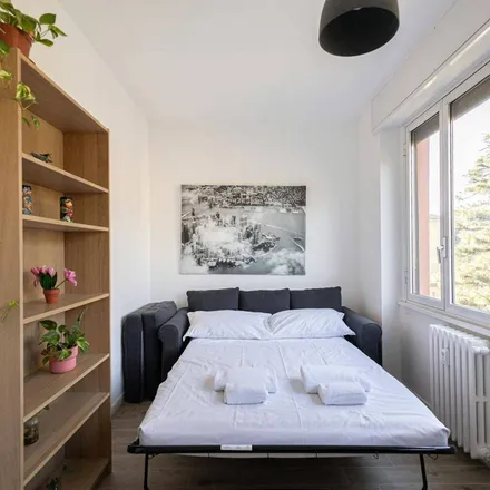 Image 4 - Via Giovanni Ambrogio De Predis 9, 20156 Milan MI, Italy - Apartment for rent