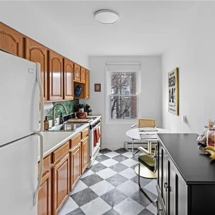Image 3 - 23-59 32nd St, Astoria, New York, 11105 - House for sale